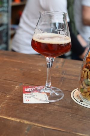 Urban Monk Rusty Red