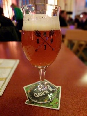 Gebrouwen door Vrouwen Donker Wit