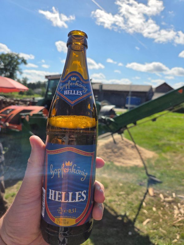 Hopfenkönig Helles