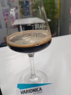 Varionica Oatmeal Stout