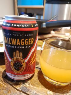 Tailwagger Hefeweizen Ale